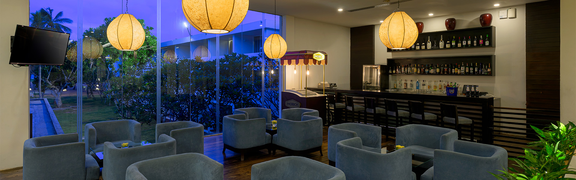  lobby bar image