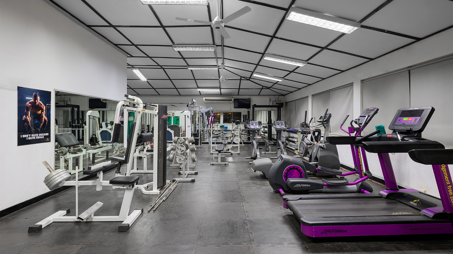 FITNESS CENTRE