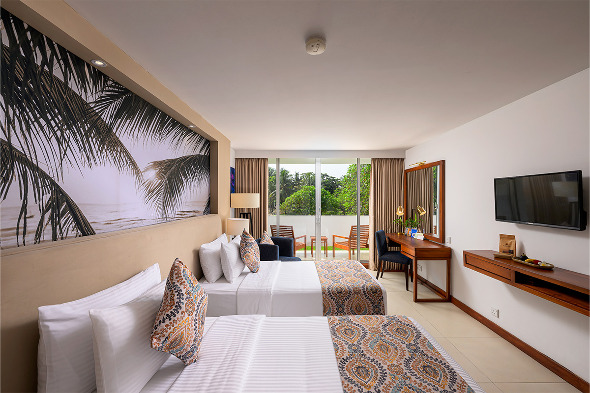  room slider image 1